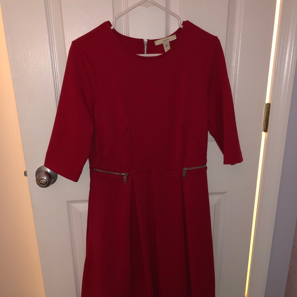 Size 6 Red Lark & Ro Dress